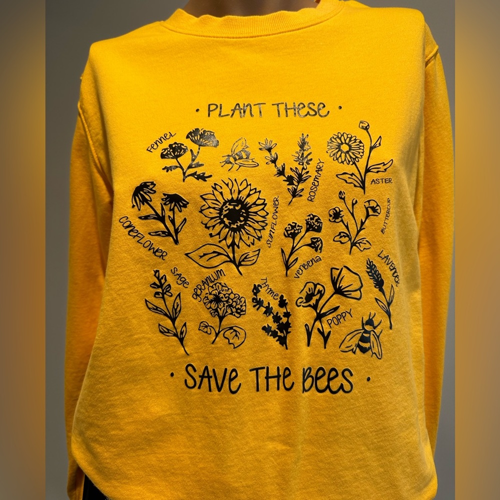 Save The Bees Crew Neck